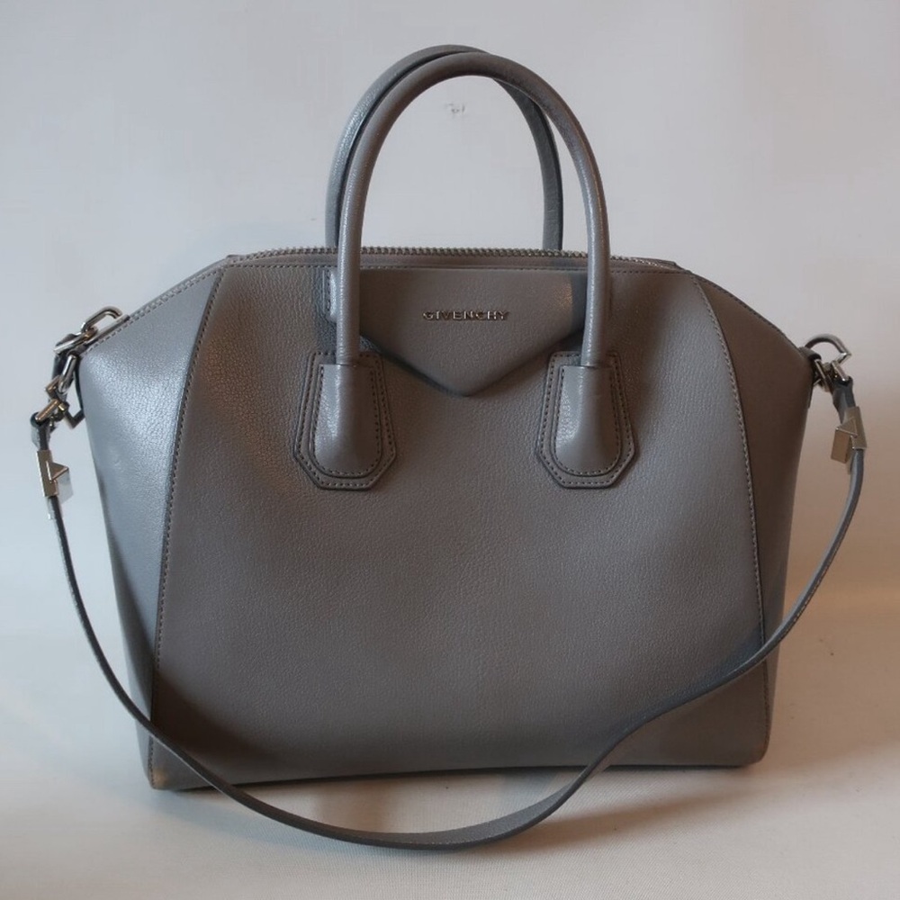 Beautiful Authentic Givenchy Gray Goatskin Medium Antigona Purse